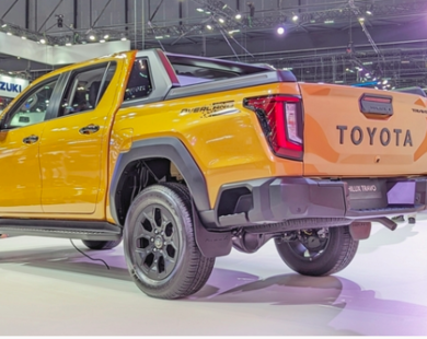Toyota Việt Nam tung teaser đầu tiên về bán tải Hilux hoàn toàn mới, ra mắt ngay đầu năm 2026