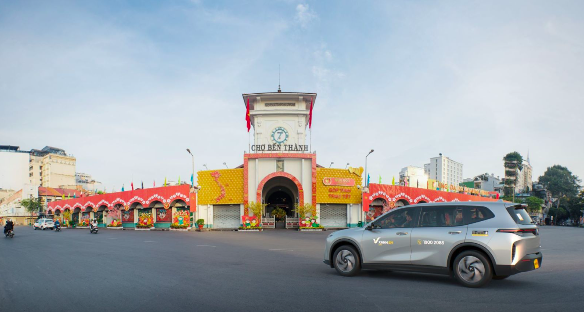 Xanh SM Limo - Trải nghiệm taxi điện cao cấp dành cho 6 hành khách
